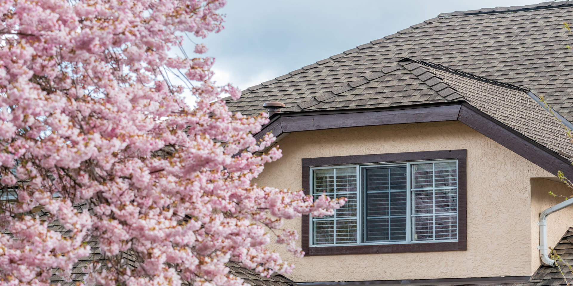 Spring roof inspection in Eau Claire WI